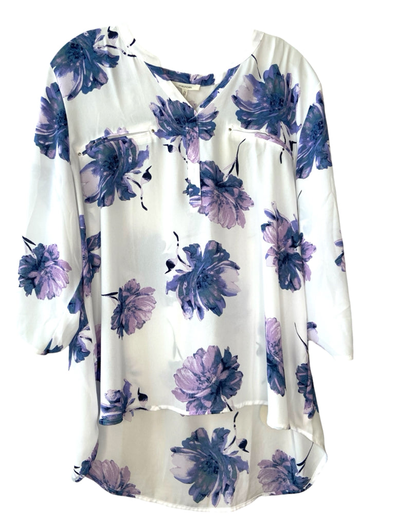 MAURICES Size xXL TOP W