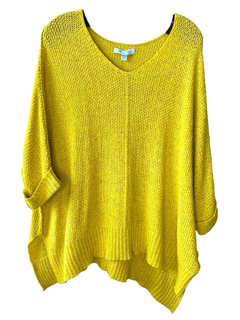 SHE & SKY Size large SWEATER W