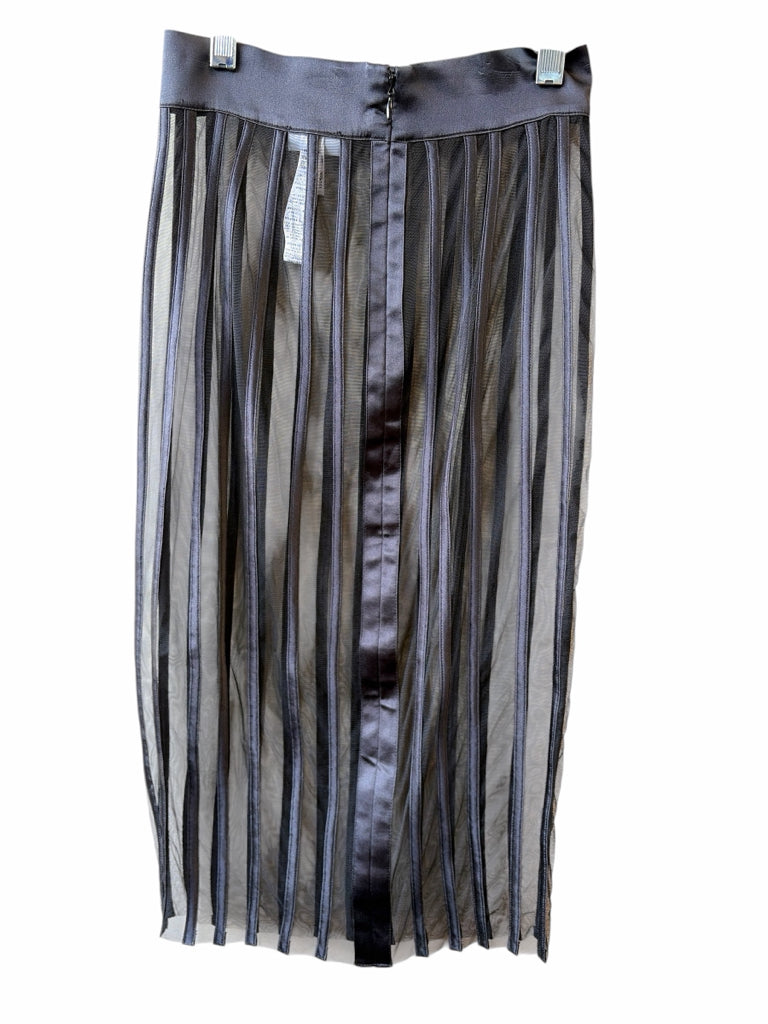 LA PERLA Size 4 SKIRT W