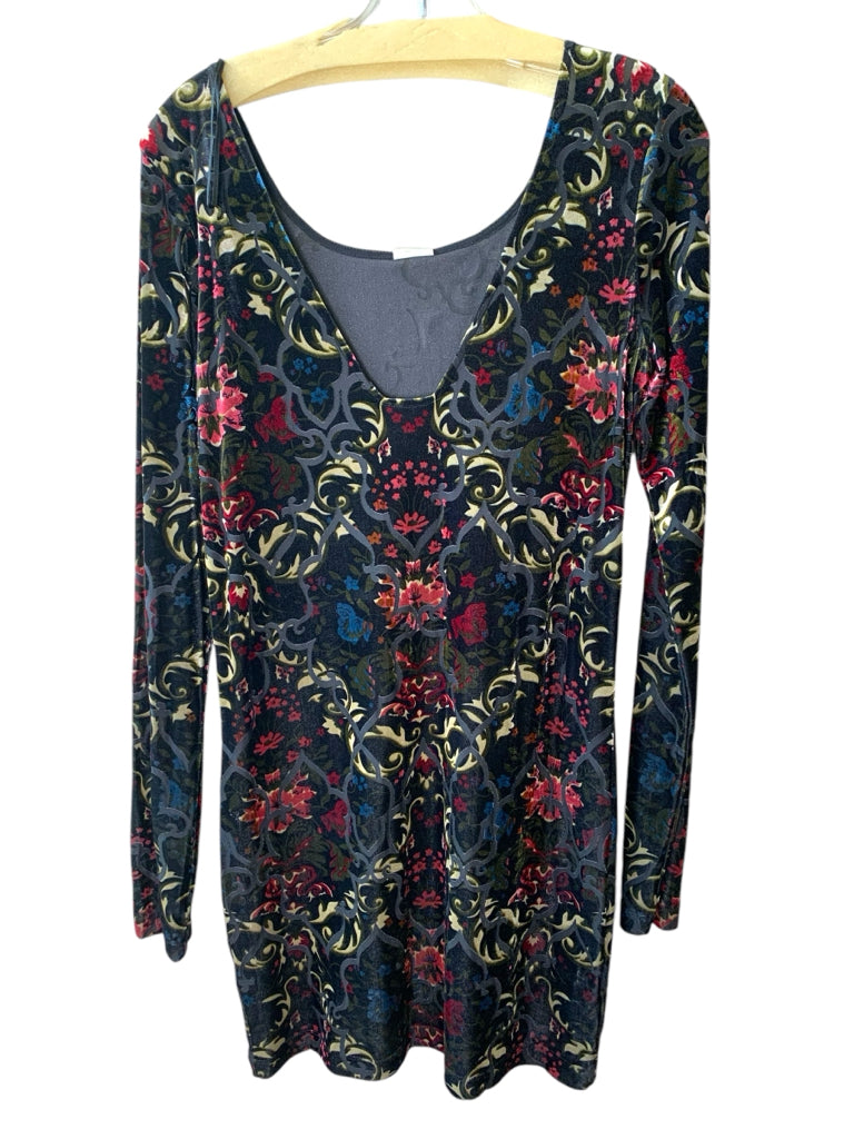 FREE PEOPLE  large DRESS W