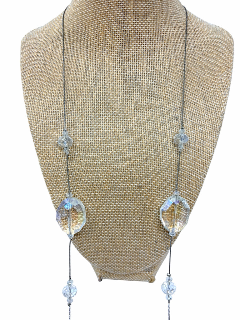 NECKLACE W