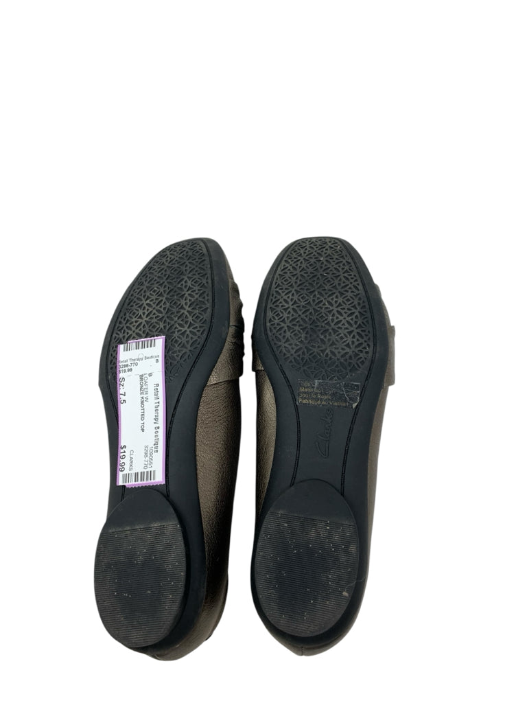 CLARKS  7.5 LOAFER W