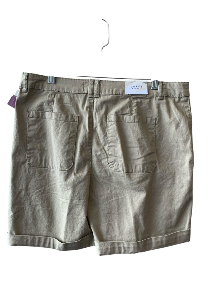 CURVE APPEAL Size 12 SHORT W