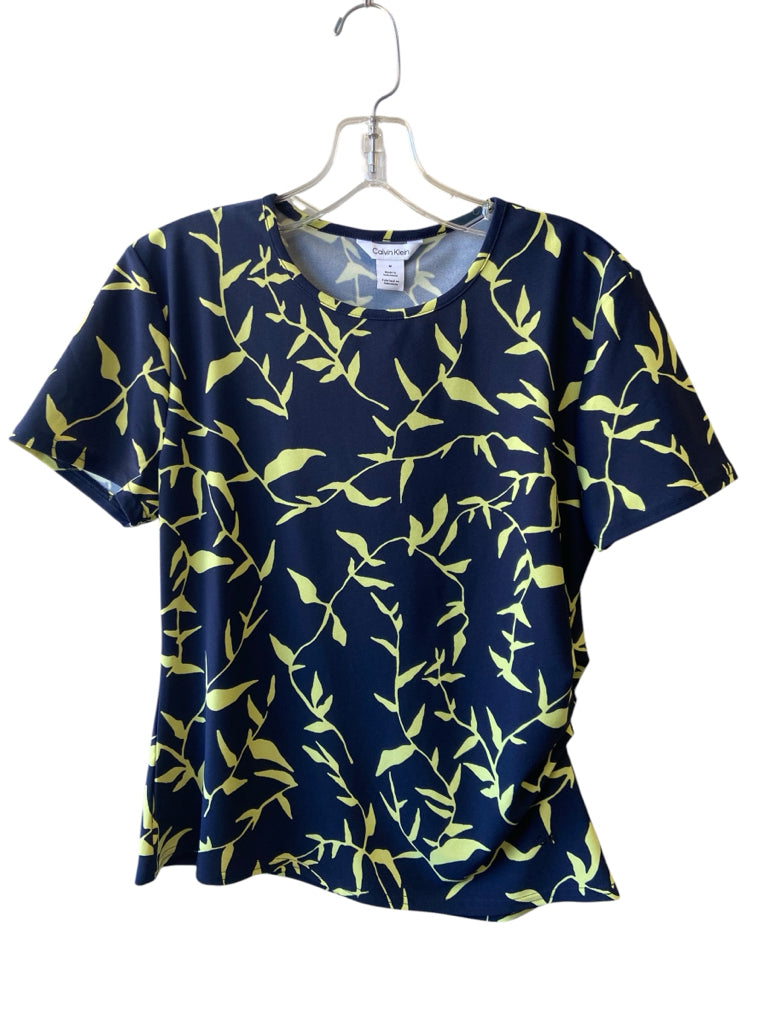 CALVIN KLEIN Size medium TOP W