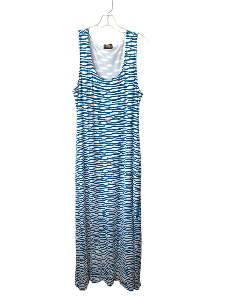 ECI  xL DRESS W
