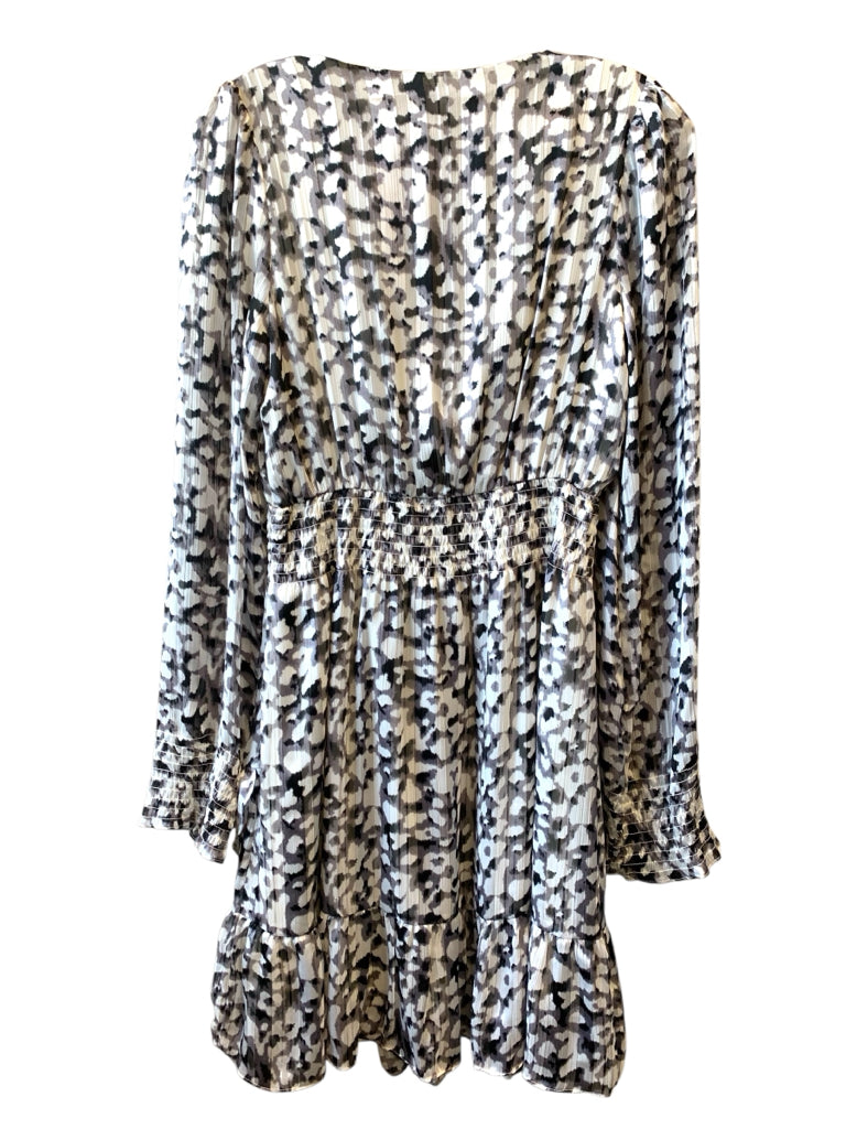 THML  medium DRESS W