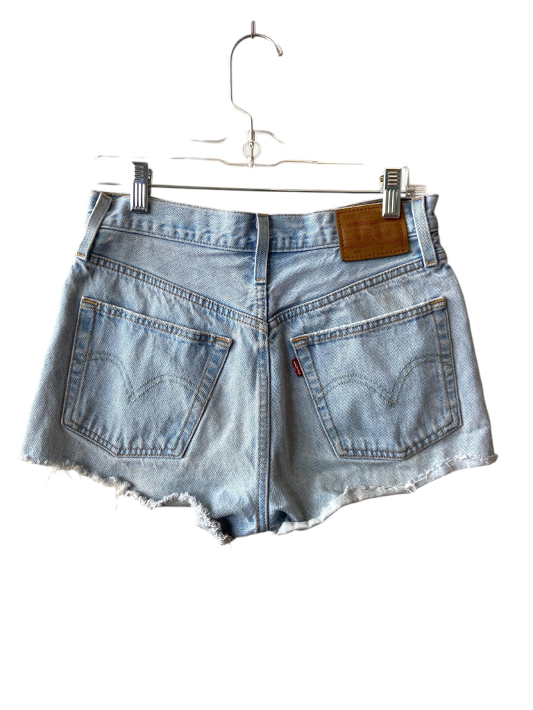 LEVI Size 2 SHORT W
