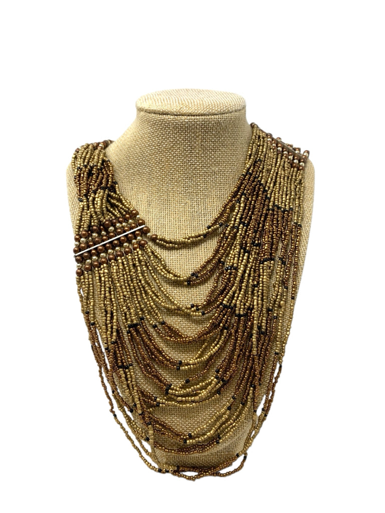 NECKLACE W