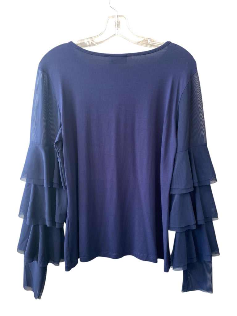 ISLE by MELIS KOZAN  medium TOP  W