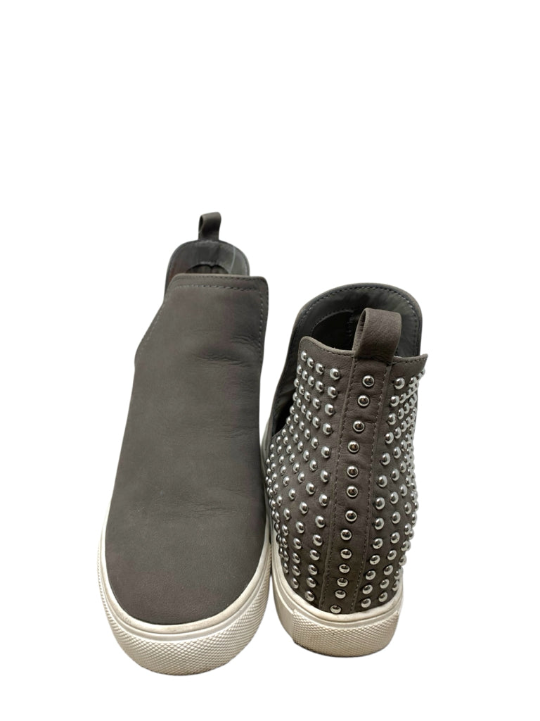 STEVE MADDEN  6 BOOTIE W