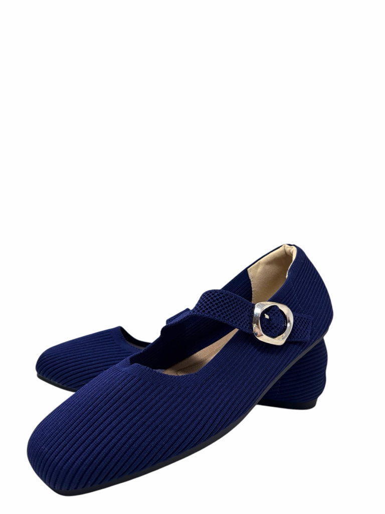 WIDESTEP Size 9 FLAT W