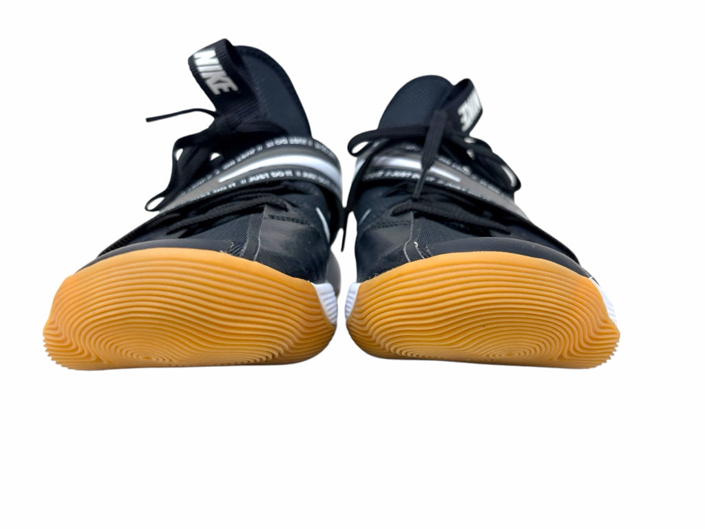 NIKE Size 9.5 SNEAKERS W
