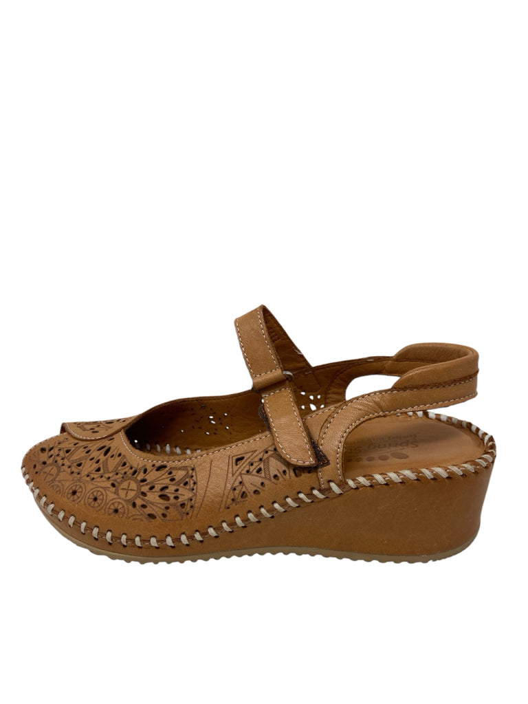 SPRING STEP Size 7.5 WEDGE W