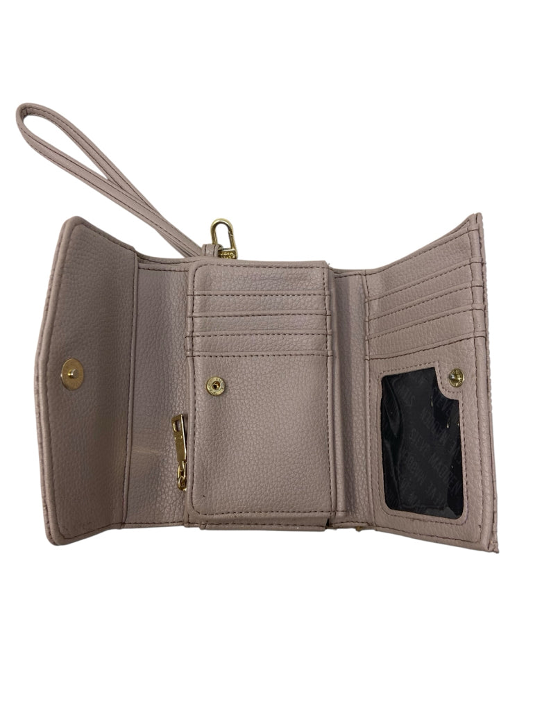 STEVE MADDEN Size medium WALLET