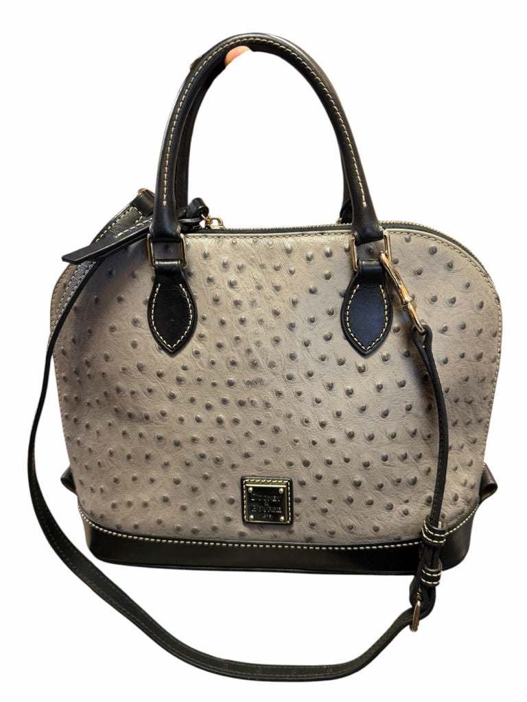 DOONEY & BOURKE Size medium HAND BAG