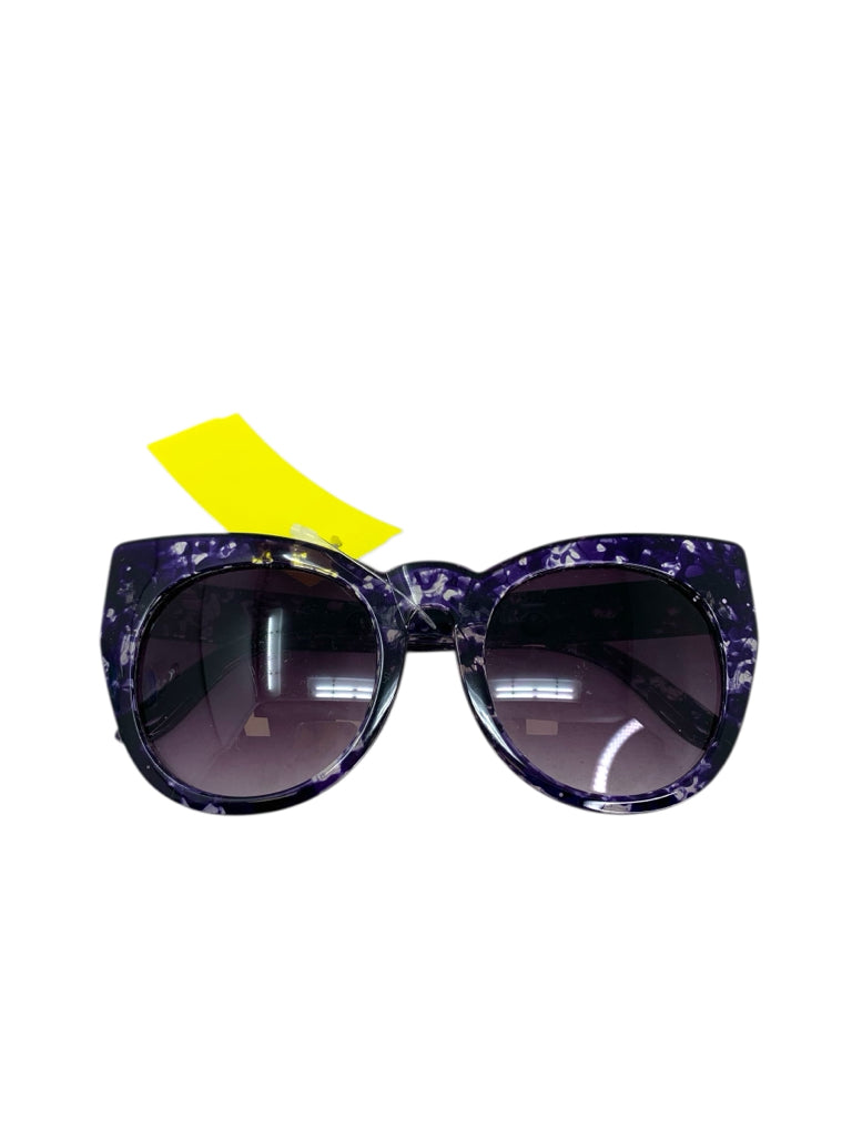ADULT SUNGLASSES