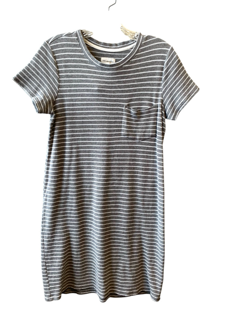 THREAD & SUPPLY  small DRESS W