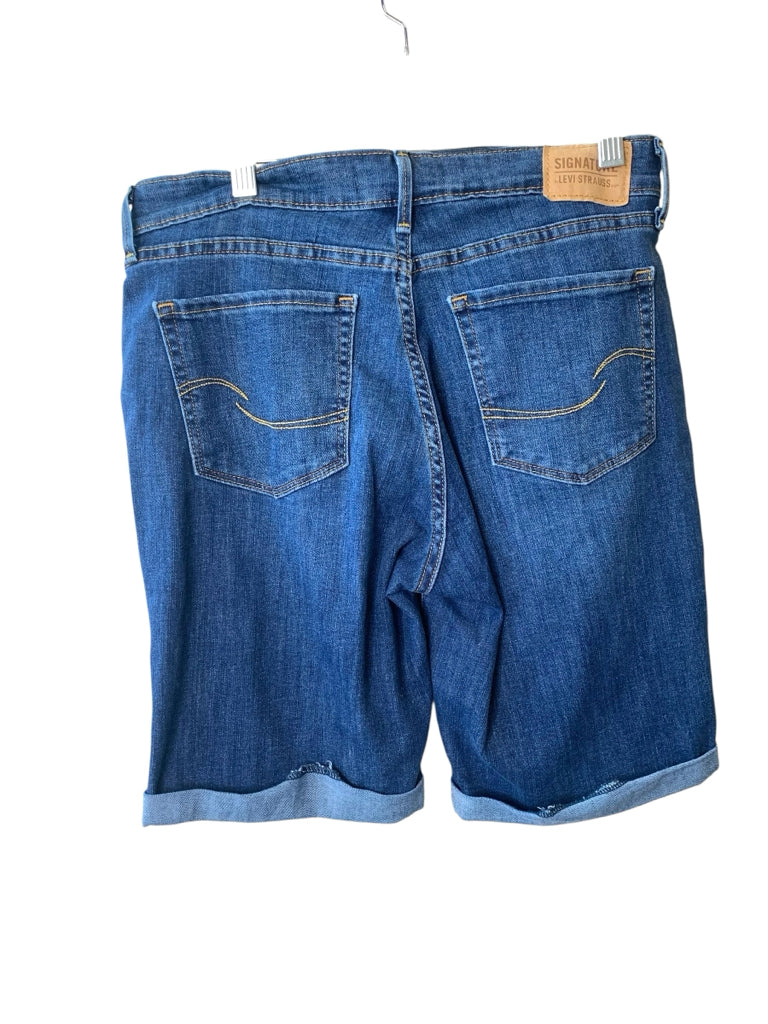 LEVI  6 SHORT W