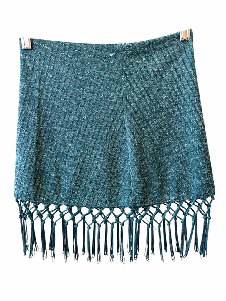 ONE WORLD Size small SKIRT SET