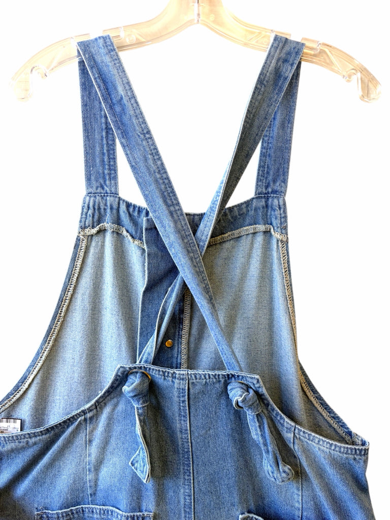 Size large OVERALL W