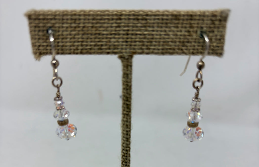 Size PIERCED EARRINGS