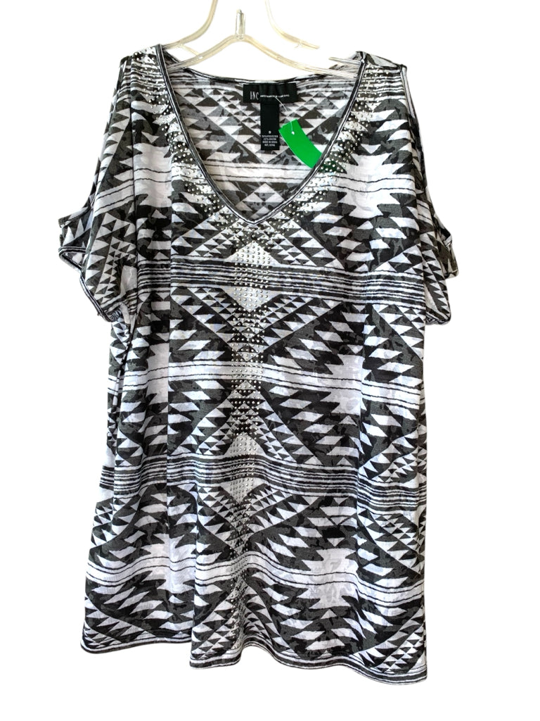 INC  small TOP W