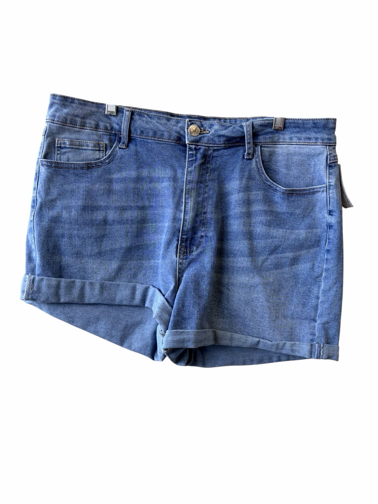 F21 Size 2X SHORT W