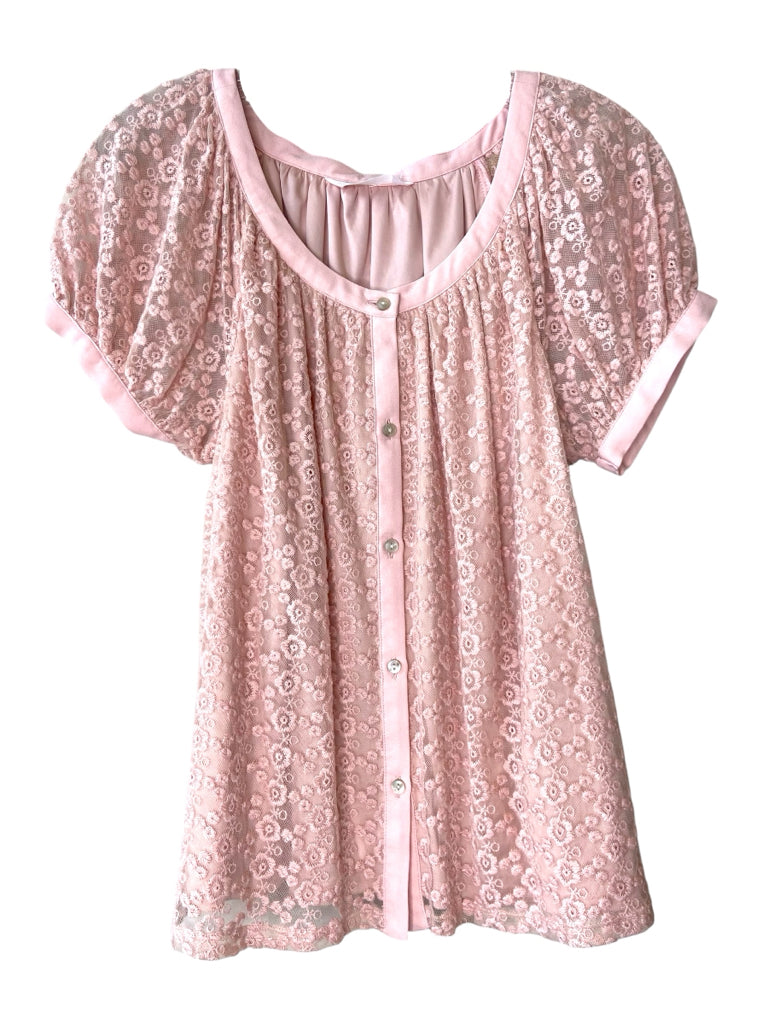 LAUREN CONRAD Size medium TOP W