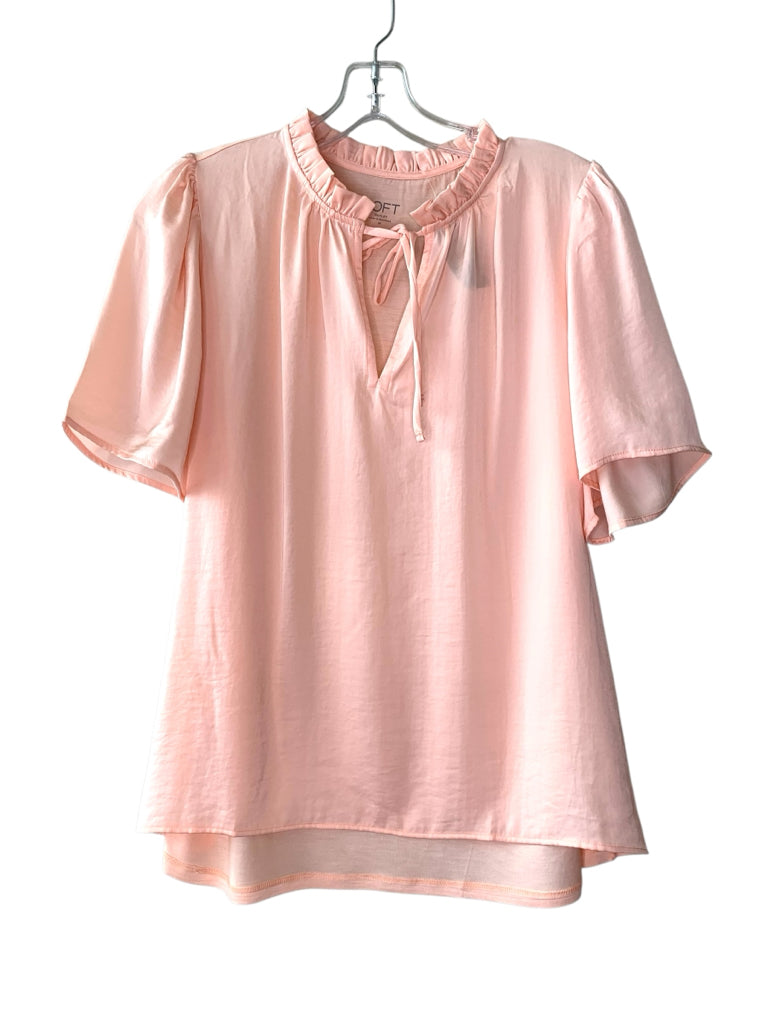 AT LOFT  medium TOP  W