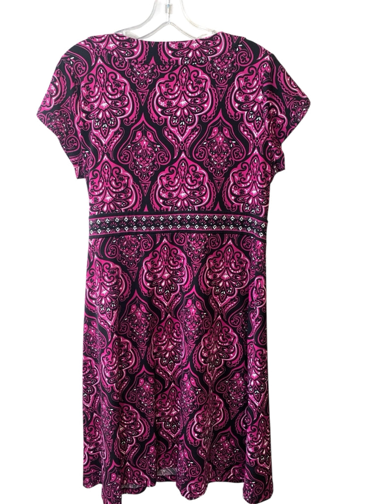 APT 9  large DRESS W