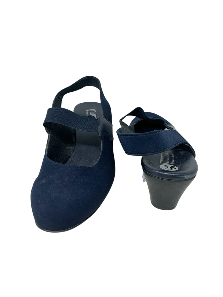 MUNRO  9.5 HEEL W