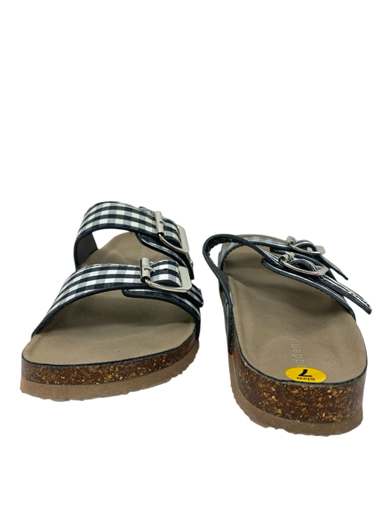 MADDEN GIRL  7 SLIDE W