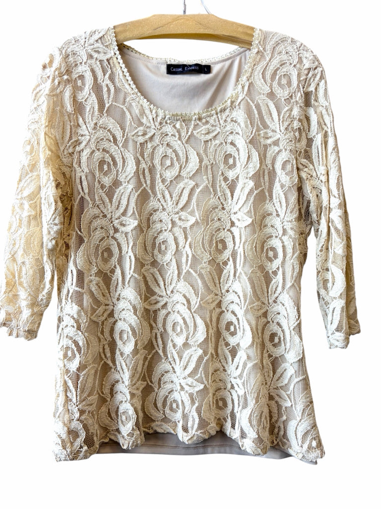 CASUAL EXPRESS Size large TOP W