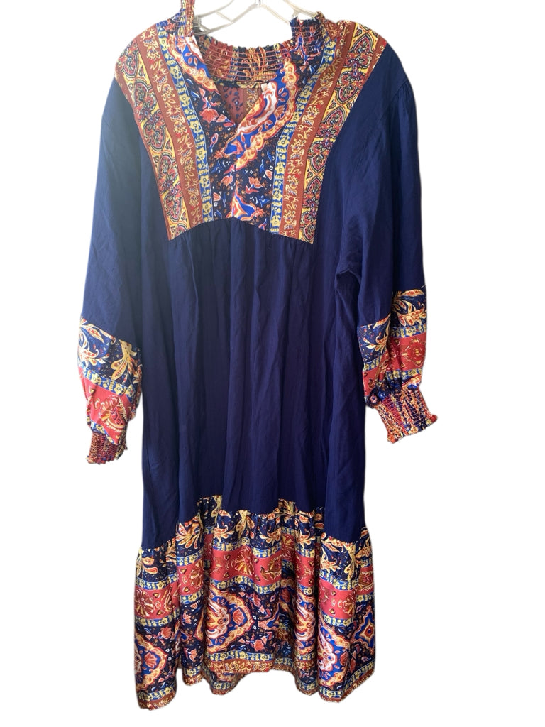 UMGEE  large DRESS  W