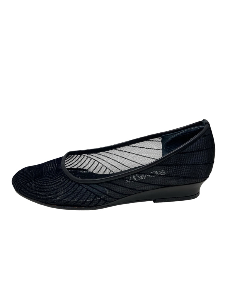 PREVATA Size 3.5 FLAT W