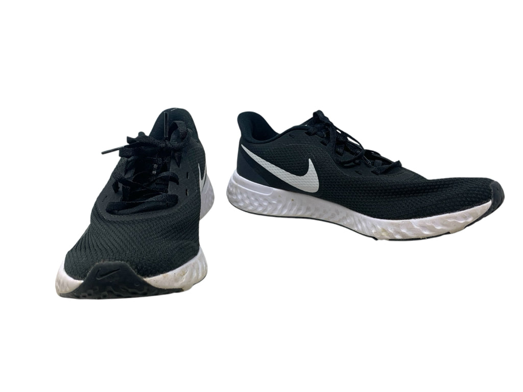 NIKE  8.5 SNEAKERS W