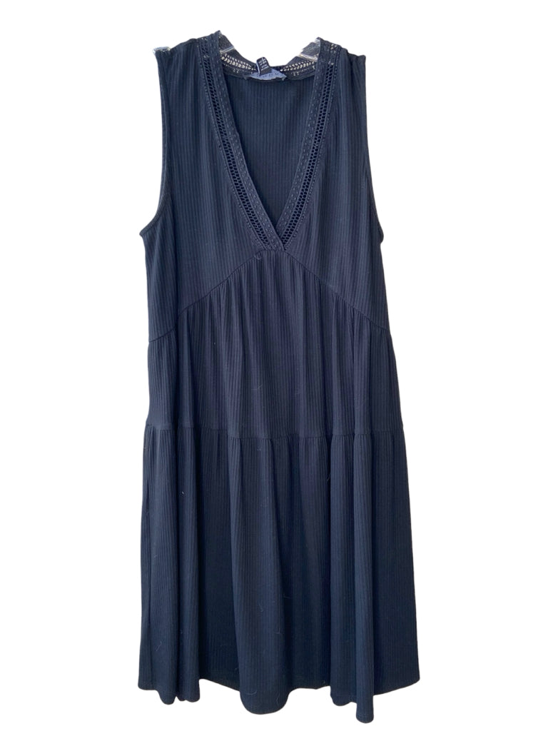 LAUNDRY Size small DRESS W