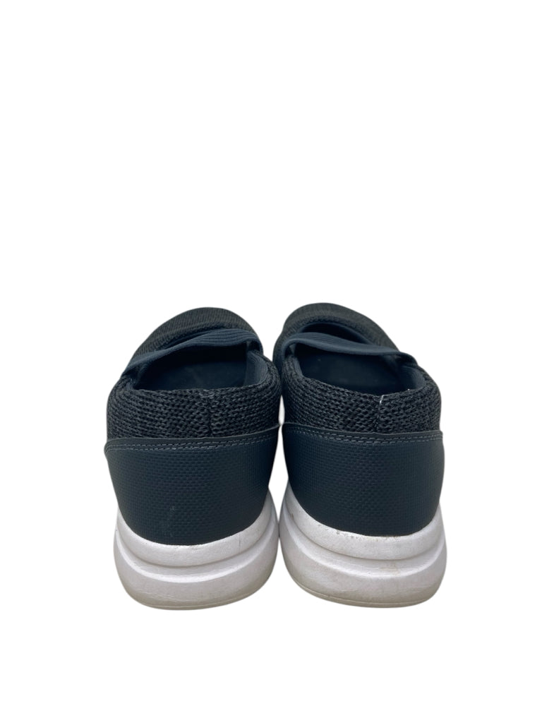 CRANE Size 9 SHOES W