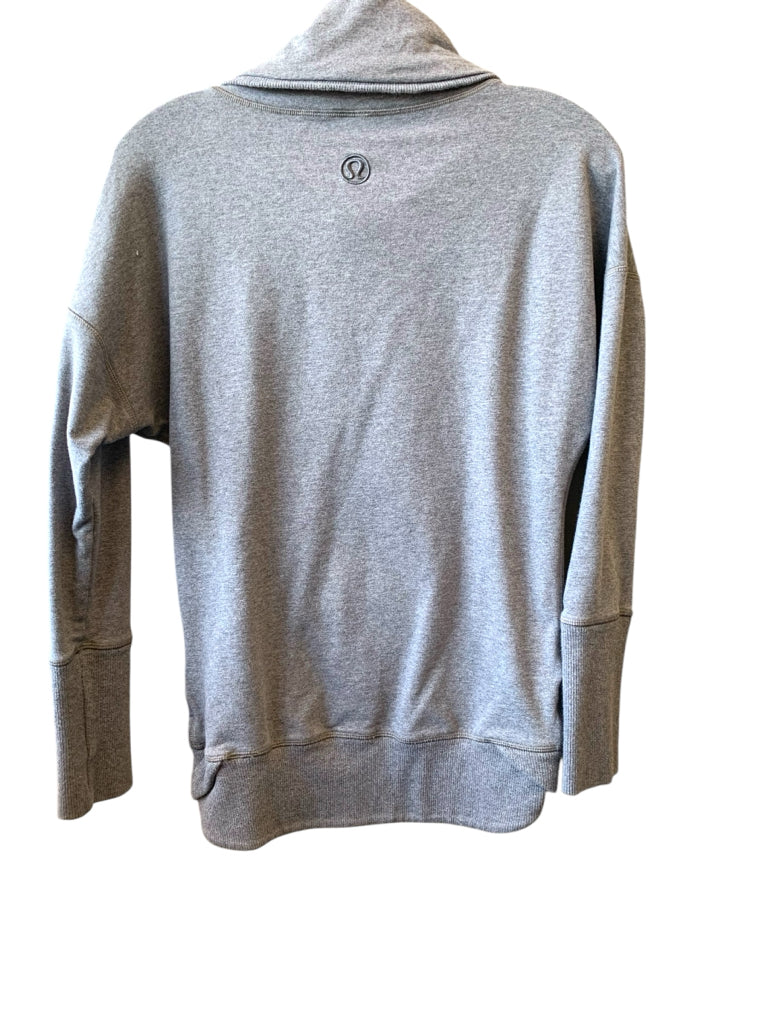 LULULEMON  small SWT SHRT W
