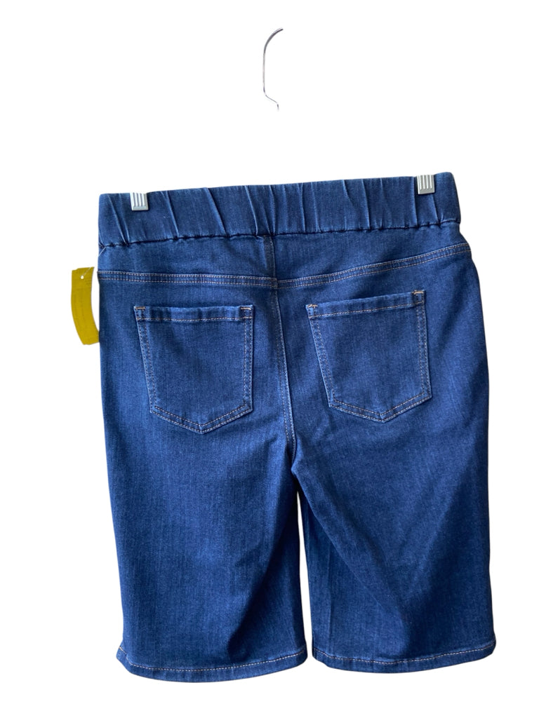 CHICO'S Size small SHORT W