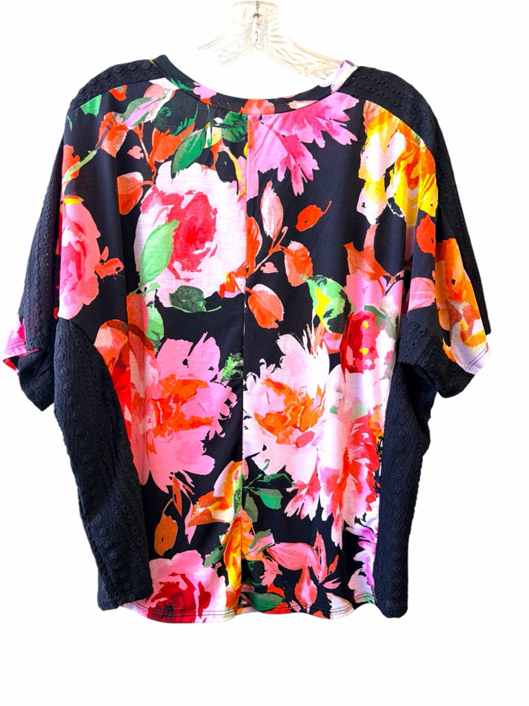 SEW IN LOVE Size small TOP  W