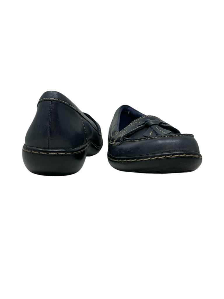 CLARKS  5.5 LOAFER W