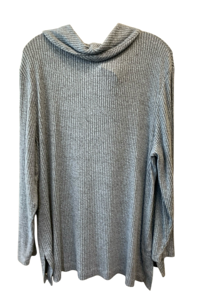 CHICO'S  x-lg TOP  W