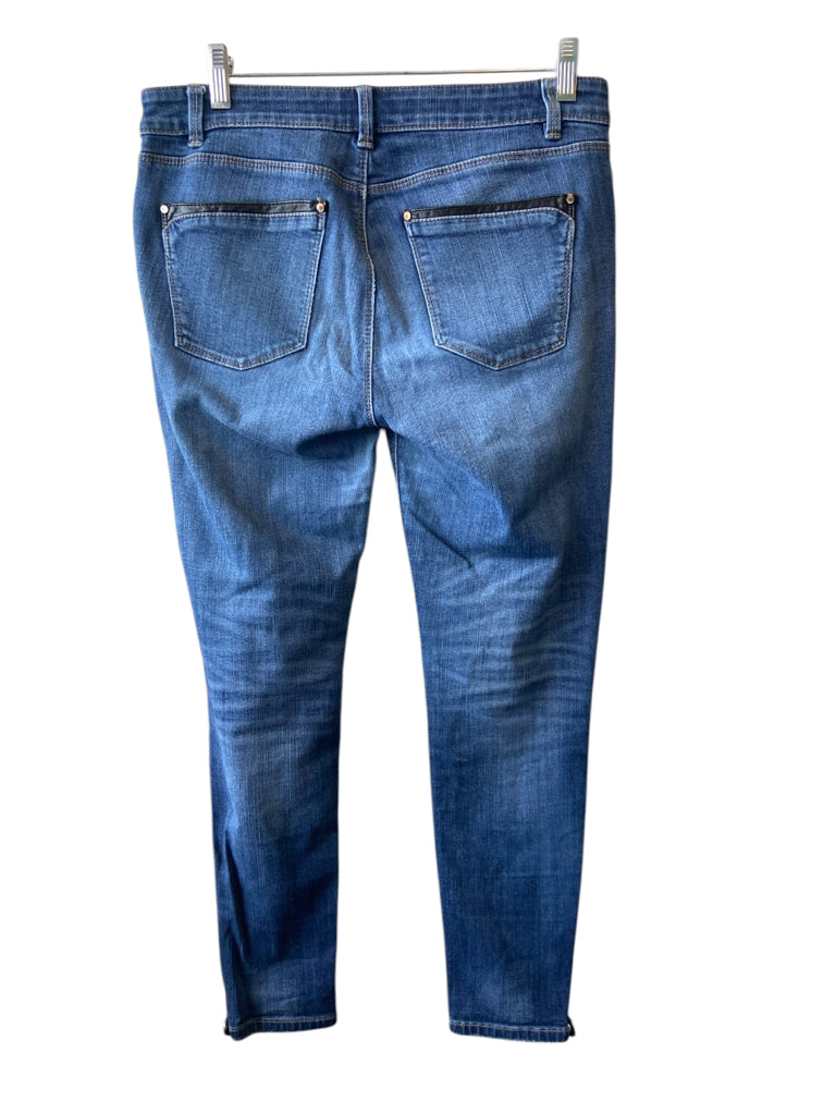 WHITE HOUSE BLACK MARKET Size 6 JEANS W