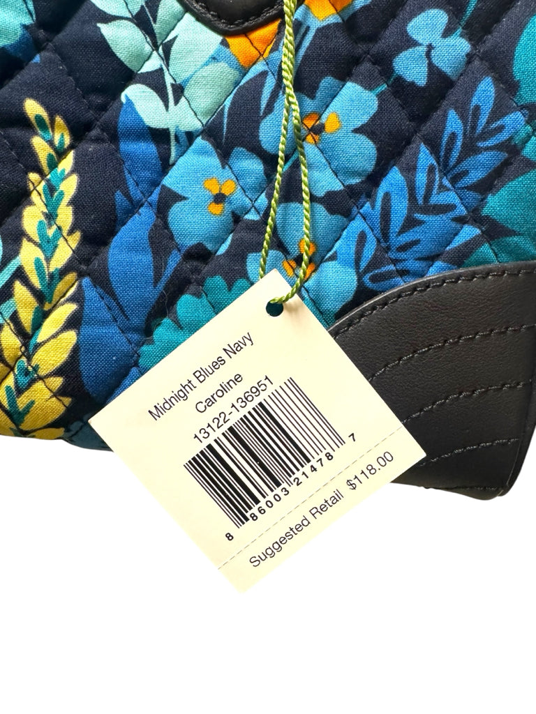 VERA BRADLEY Size NEW! PURSE W