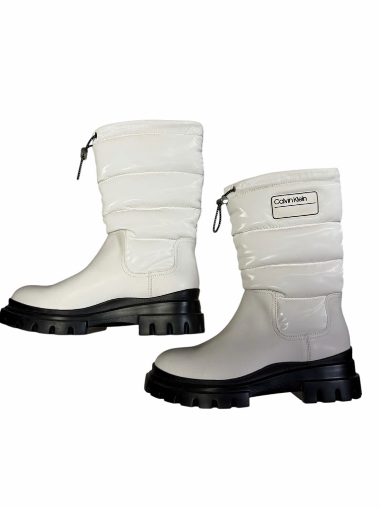 CALVIN KLEIN Size 8.5 BOOT W
