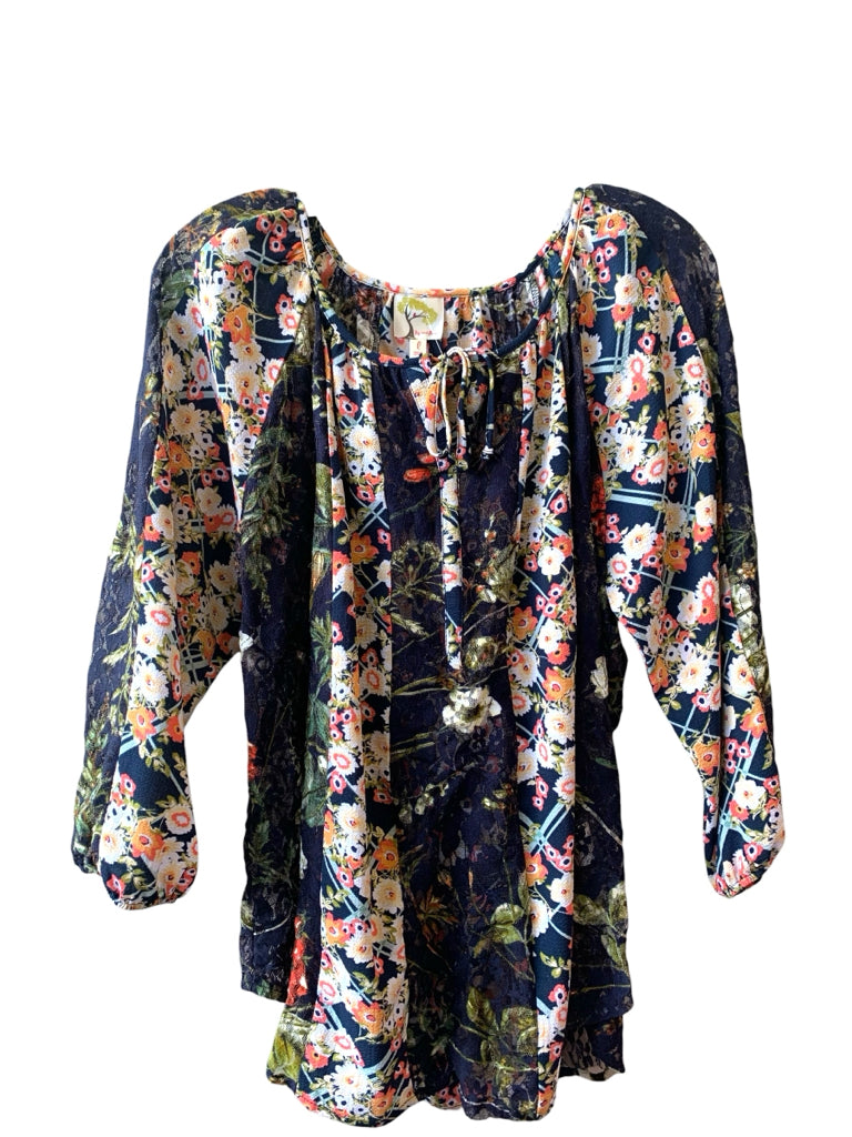 FIG & FLOWER Size large TOP W