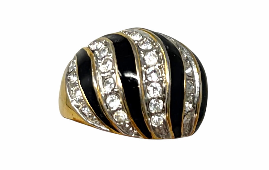 Size 7 RING