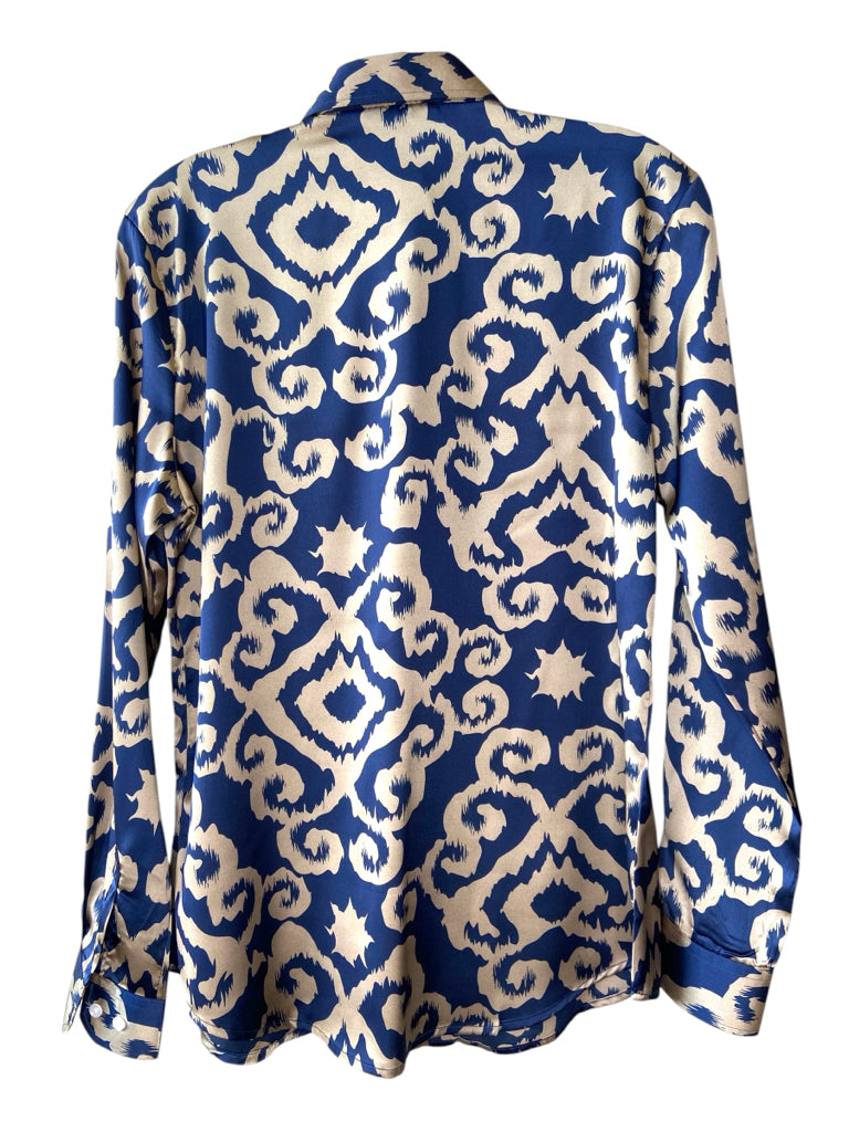 Size small BLOUSE W