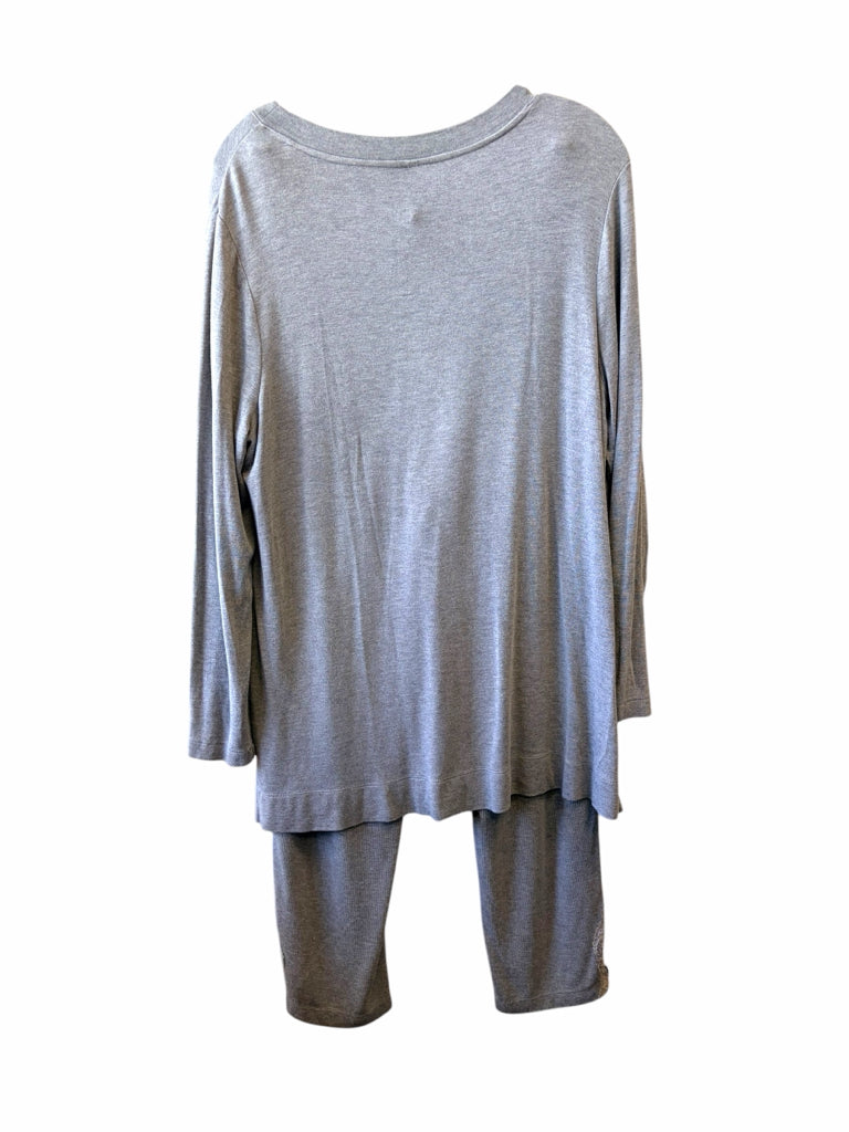 SOMA Size medium NITE SET W